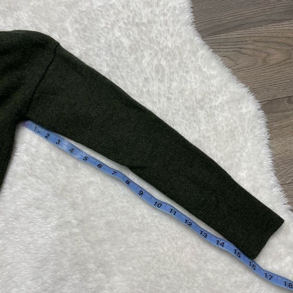 Nicole Miller Sweater Pullover Hoodie Green Sz Small 100% Extra Fine Merino Wool - Picture 9 of 9